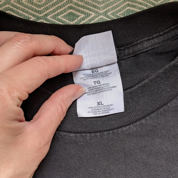 Vintage Batman T-shirt - Picture 9 of 10